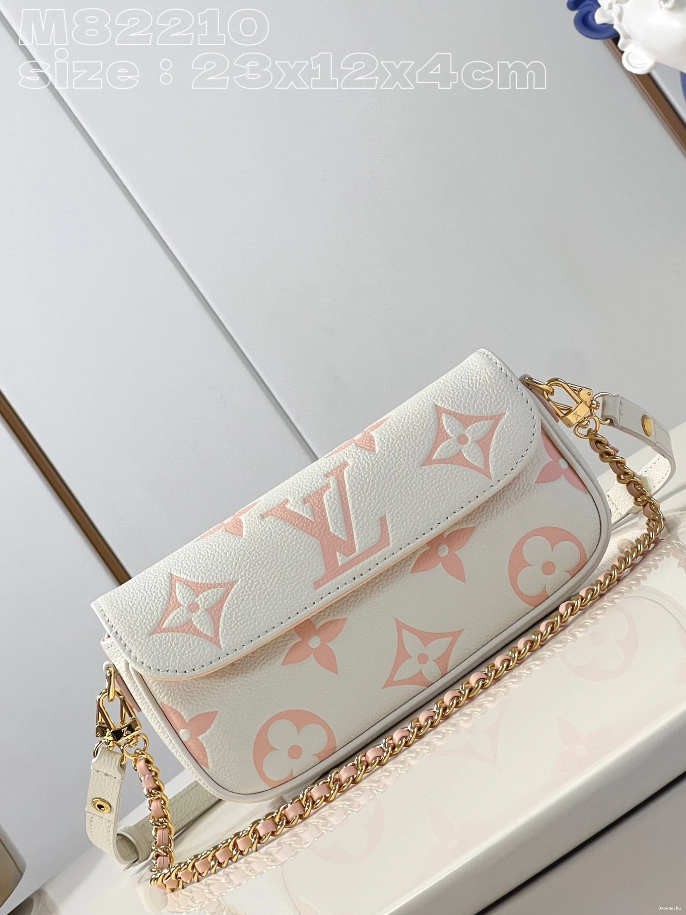 Chain VUITTON on Wallet LOUIS Ivy-23.5*12*4.3cm 0227